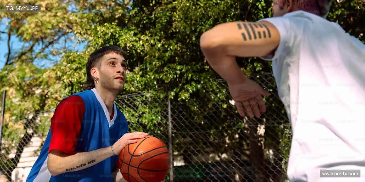 🏀团队协作，每一球都全力以赴！立即加入，点燃你的主场激情🔥